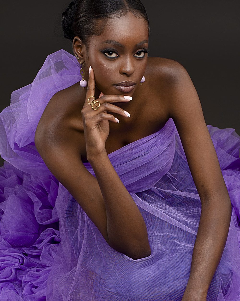 Draped tulle bodice of the lilac rosette gown